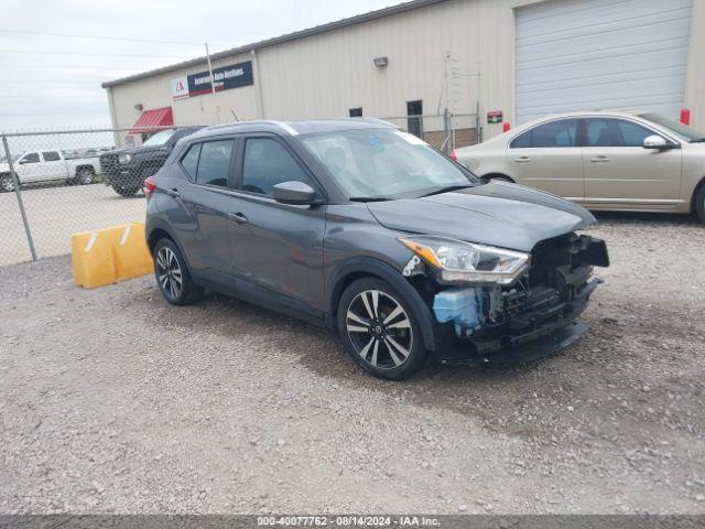  Salvage Nissan Kicks