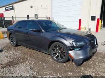  Salvage Chrysler 300