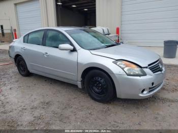  Salvage Nissan Altima