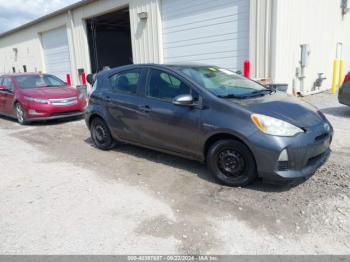  Salvage Toyota Prius c