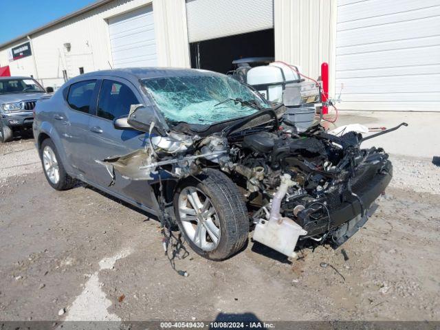  Salvage Dodge Avenger