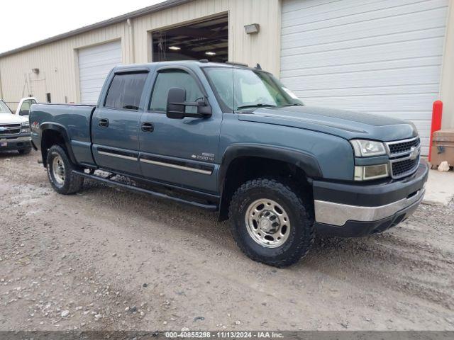  Salvage Chevrolet Silverado 2500