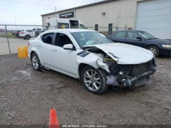  Salvage Dodge Avenger