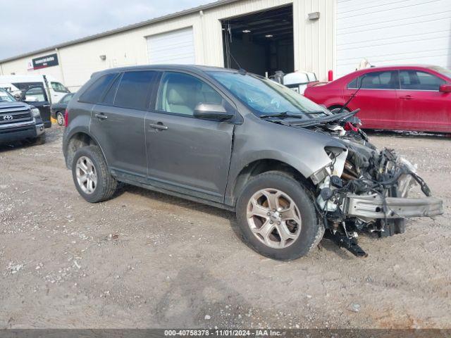  Salvage Ford Edge