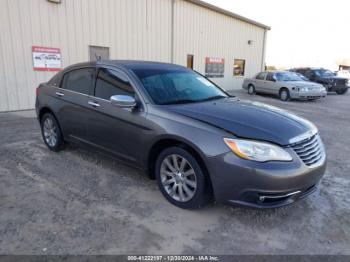  Salvage Chrysler 200