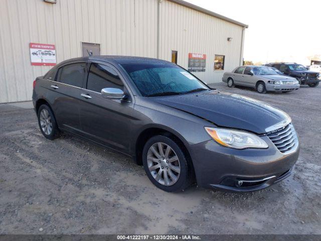  Salvage Chrysler 200