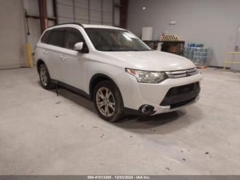  Salvage Mitsubishi Outlander