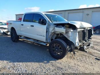  Salvage Nissan Titan