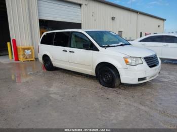  Salvage Chrysler Town & Country