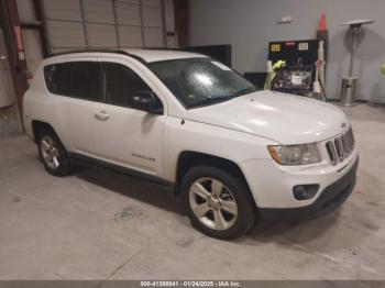  Salvage Jeep Compass