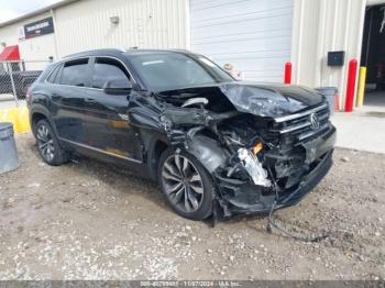  Salvage Volkswagen Atlas