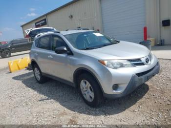  Salvage Toyota RAV4