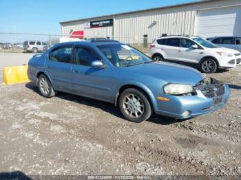  Salvage Nissan Maxima