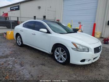  Salvage Nissan Maxima