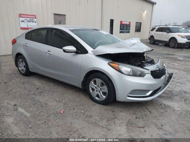  Salvage Kia Forte