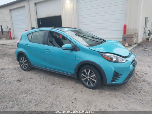  Salvage Toyota Prius c