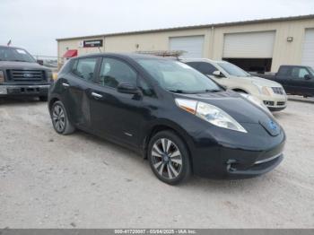  Salvage Nissan LEAF