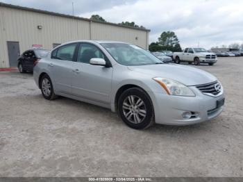  Salvage Nissan Altima