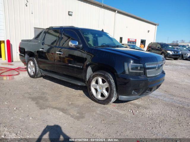  Salvage Chevrolet Avalanche 1500