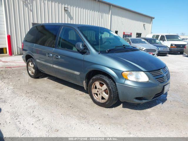  Salvage Dodge Caravan