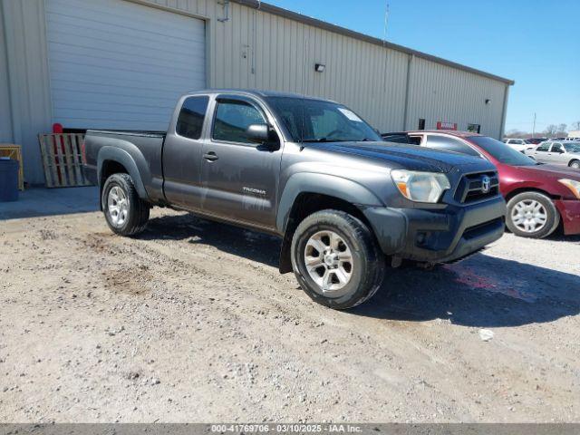  Salvage Toyota Tacoma