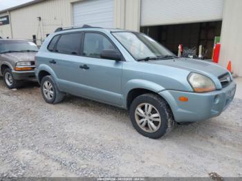  Salvage Hyundai TUCSON