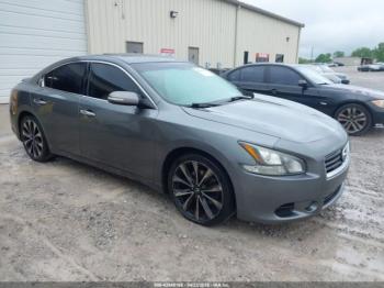  Salvage Nissan Maxima