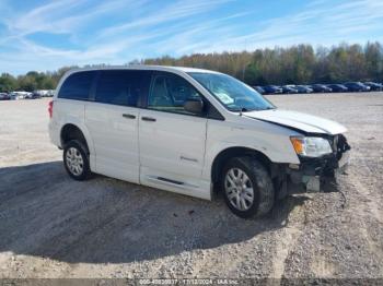  Salvage Dodge Grand Caravan