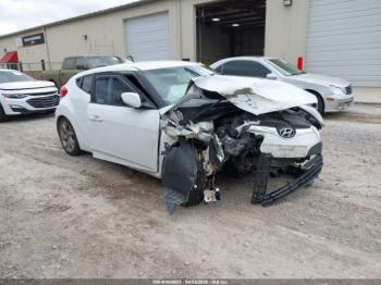  Salvage Hyundai VELOSTER
