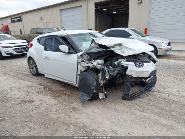  Salvage Hyundai VELOSTER