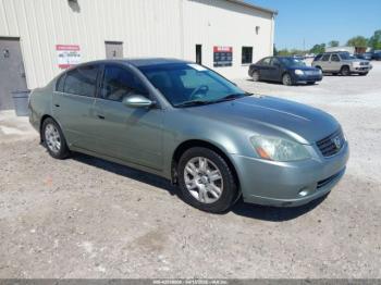  Salvage Nissan Altima