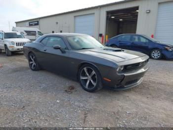  Salvage Dodge Challenger
