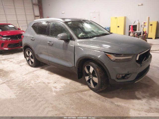  Salvage Volvo XC40