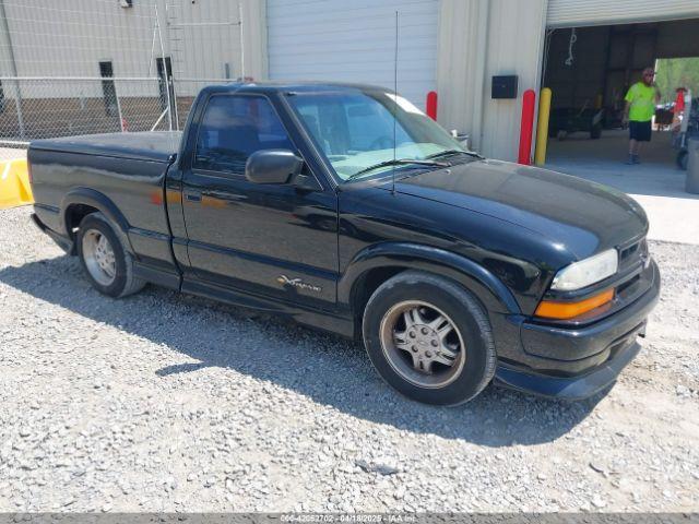  Salvage Chevrolet S-10