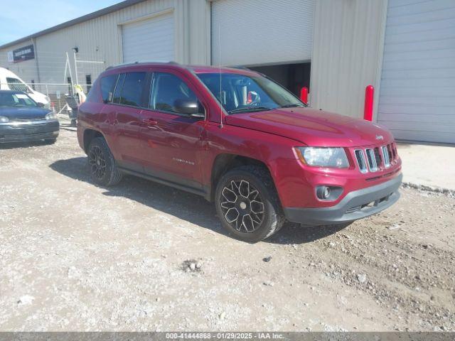  Salvage Jeep Compass