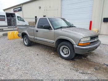  Salvage Chevrolet S-10