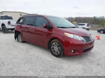  Salvage Toyota Sienna