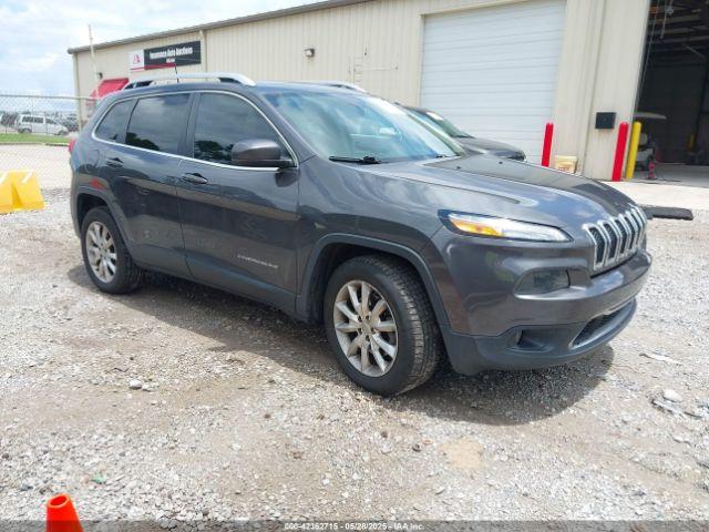  Salvage Jeep Cherokee