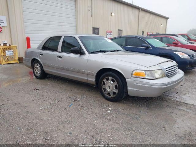  Salvage Ford Crown Victoria