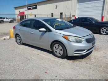  Salvage Kia Forte