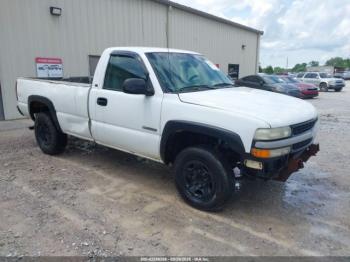  Salvage Chevrolet Silverado 2500