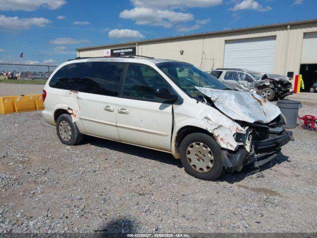  Salvage Chrysler Town & Country