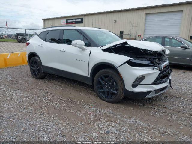  Salvage Chevrolet Blazer