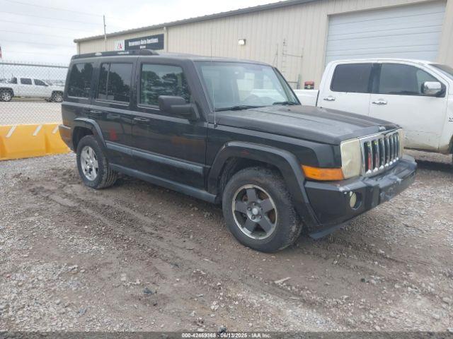  Salvage Jeep Commander