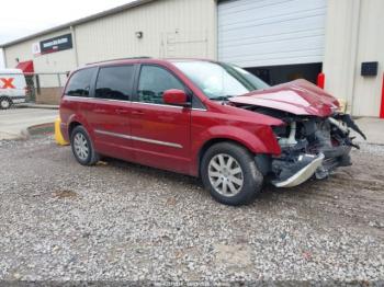  Salvage Chrysler Town & Country