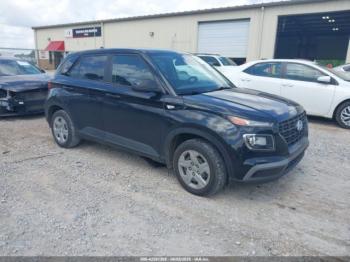  Salvage Hyundai VENUE