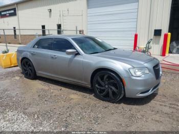  Salvage Chrysler 300