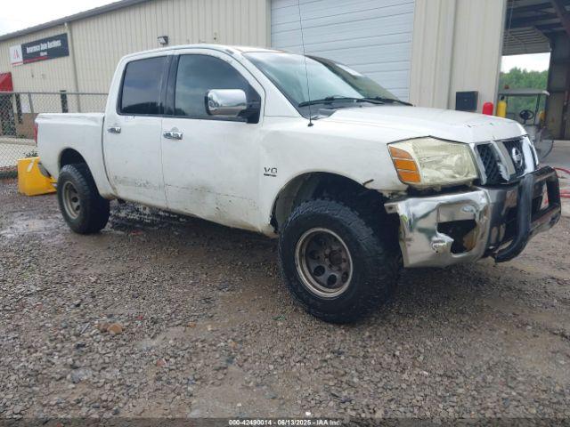  Salvage Nissan Titan