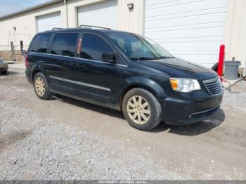  Salvage Chrysler Town & Country