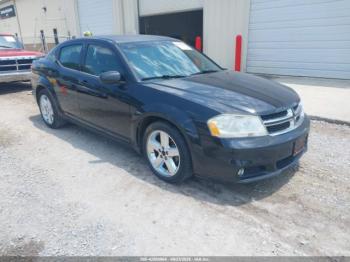  Salvage Dodge Avenger